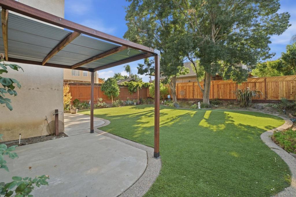 825 Foxwood Drive Property Photo 31
