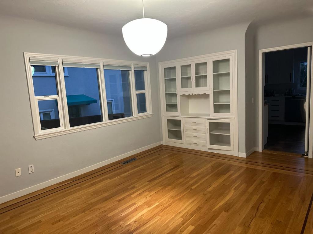 307 Monroe Street Property Photo 11