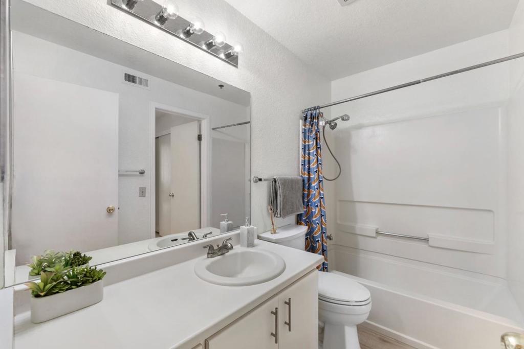 535 Pierce Street 2310 Property Photo 14