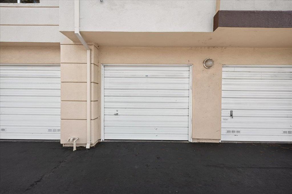 6958 Gregorich Drive H Property Photo 23