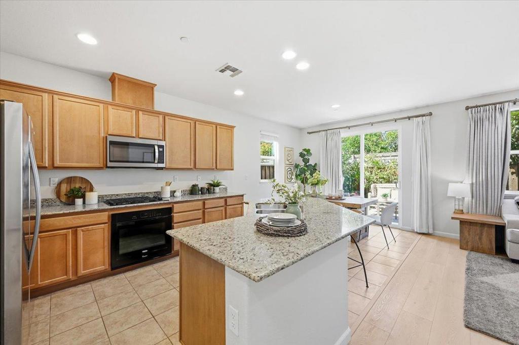 1367 Shore Drive Property Photo 21