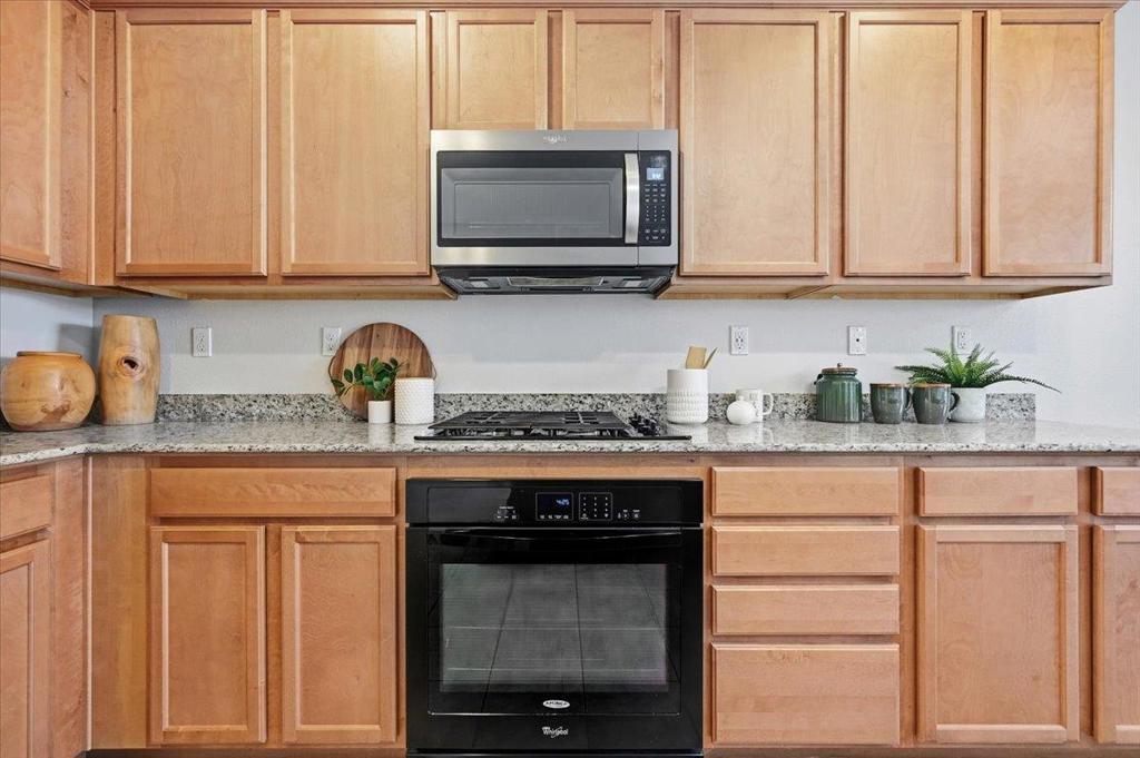 1367 Shore Drive Property Photo 28