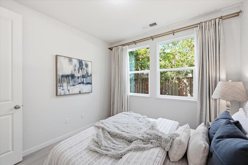 1367 Shore Drive Property Photo 36