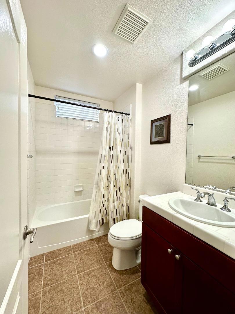 1221 Modena Street Property Photo 13