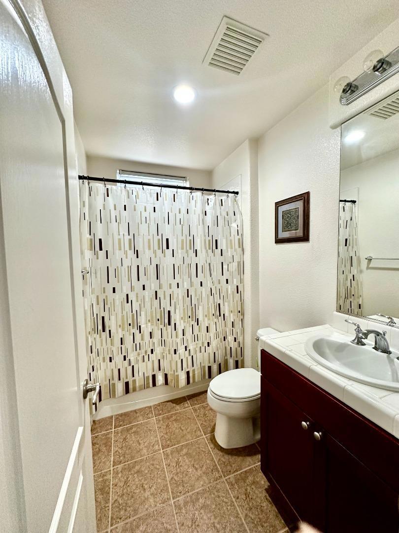 1221 Modena Street Property Photo 14