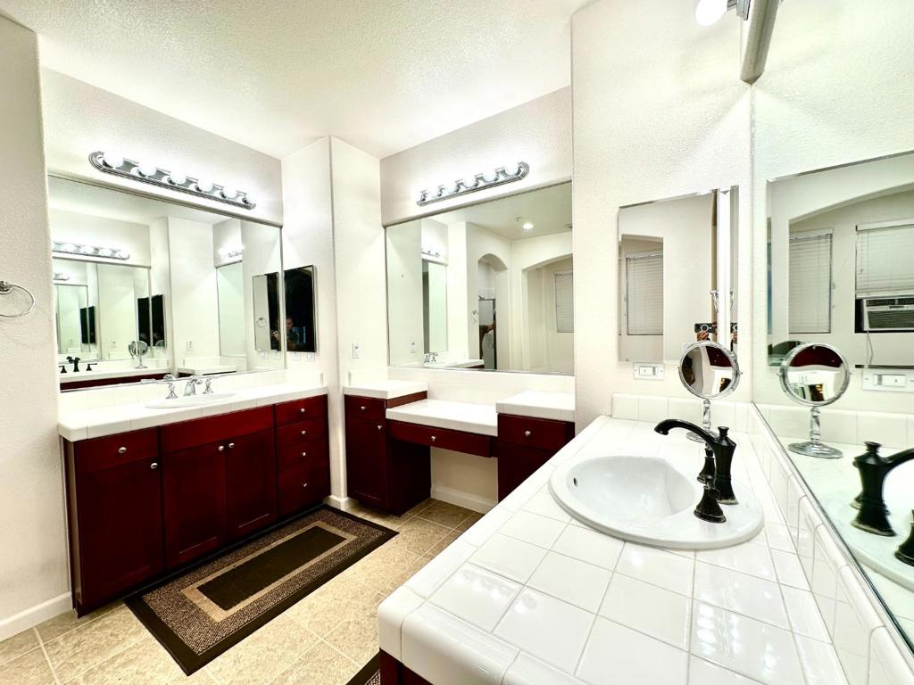 1221 Modena Street Property Photo 47