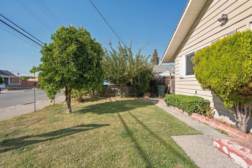 71 Rustic Street Property Photo 4