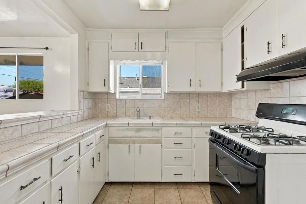 71 Rustic Street Property Photo 8