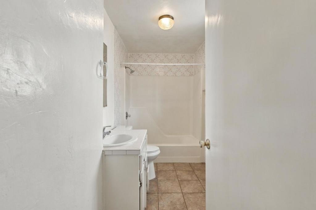 71 Rustic Street Property Photo 12