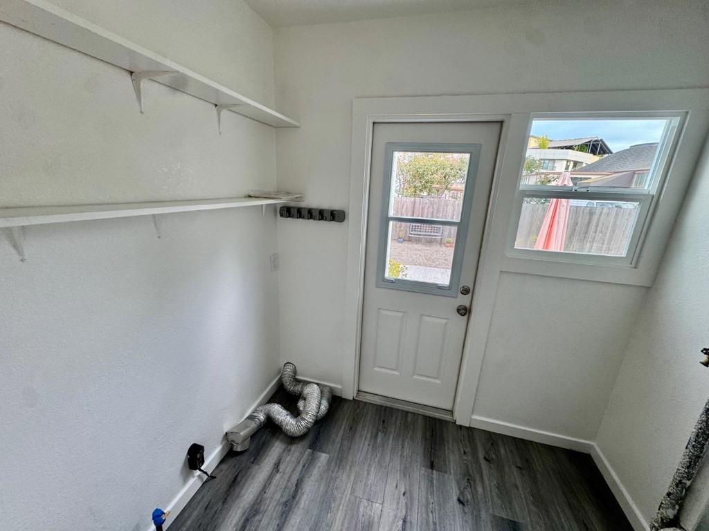 651 Waltermire Street Property Photo 11