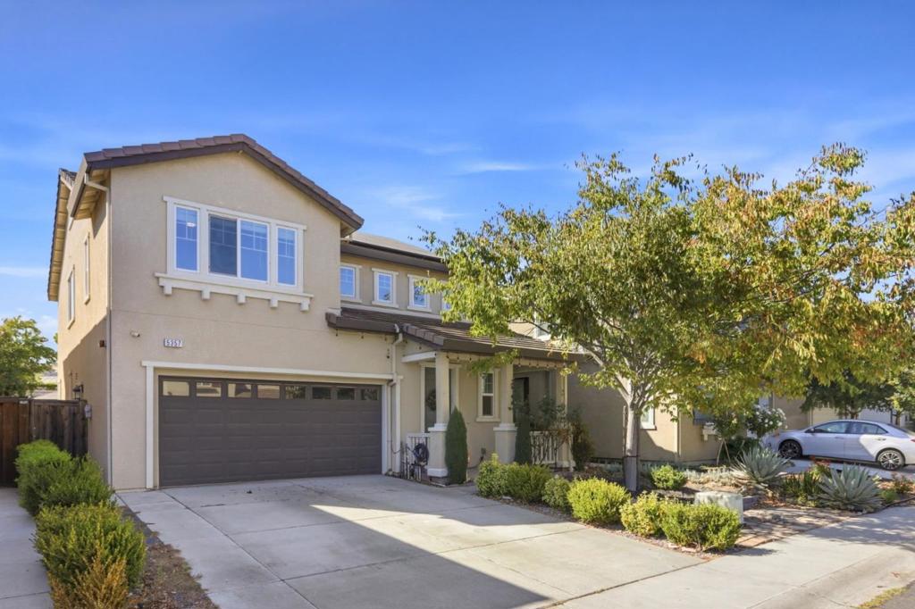 5357 Gramercy Circle Property Photo 1