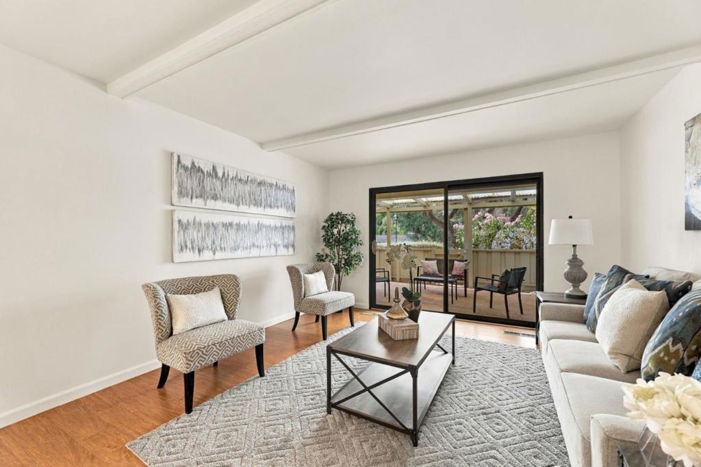 5488 Cribari Green Property Photo 6