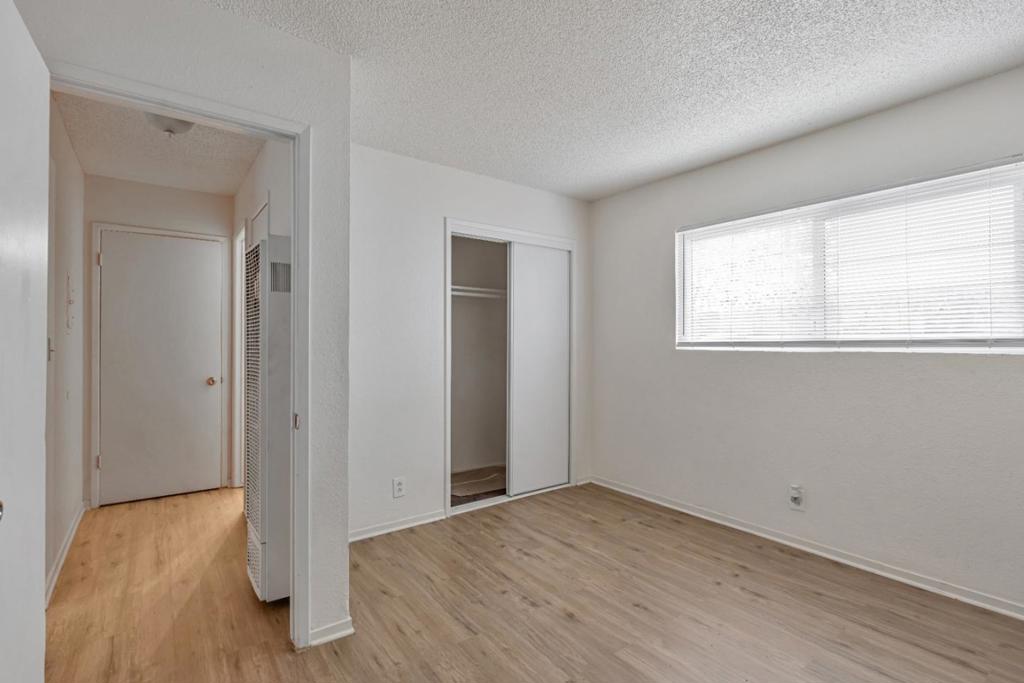 360 N Calaveras Street Property Photo 14