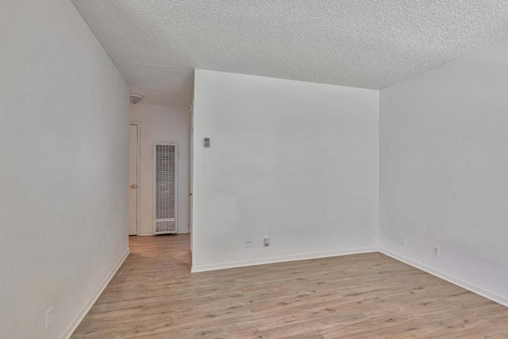 360 N Calaveras Street Property Photo 17