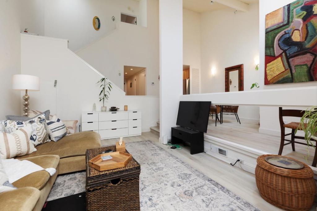 1009 Via Tornasol Property Photo 7