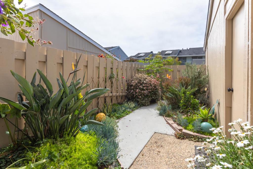 1009 Via Tornasol Property Photo 21