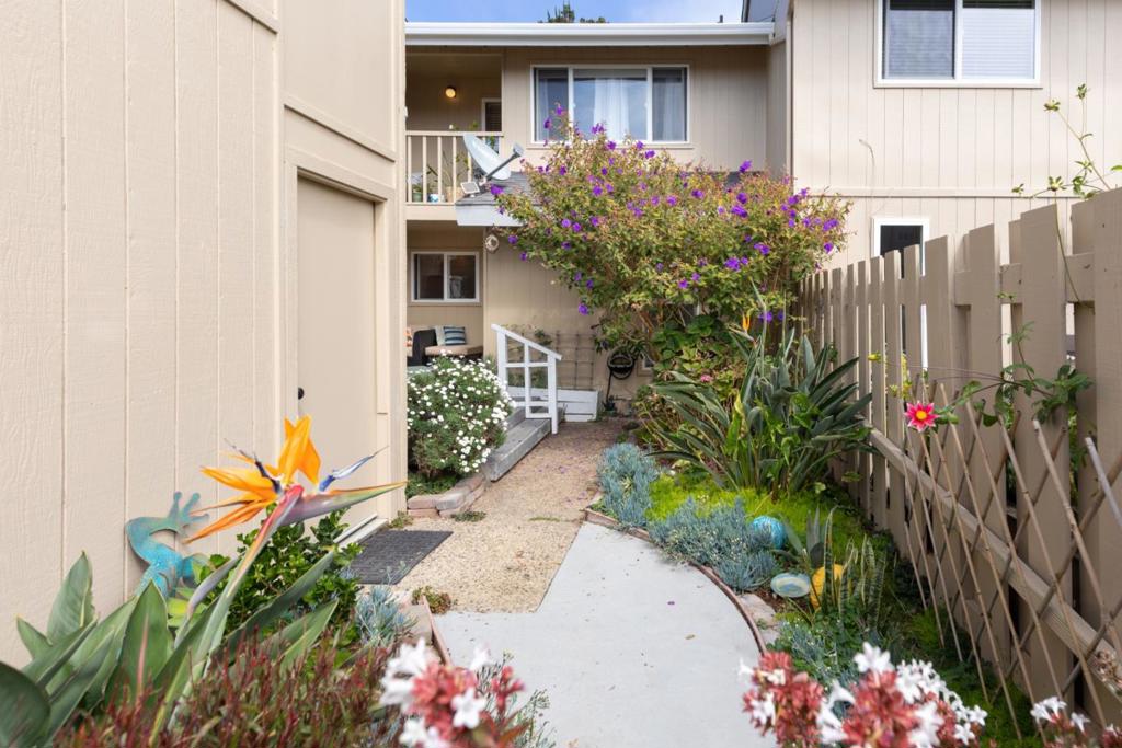 1009 Via Tornasol Property Photo 22