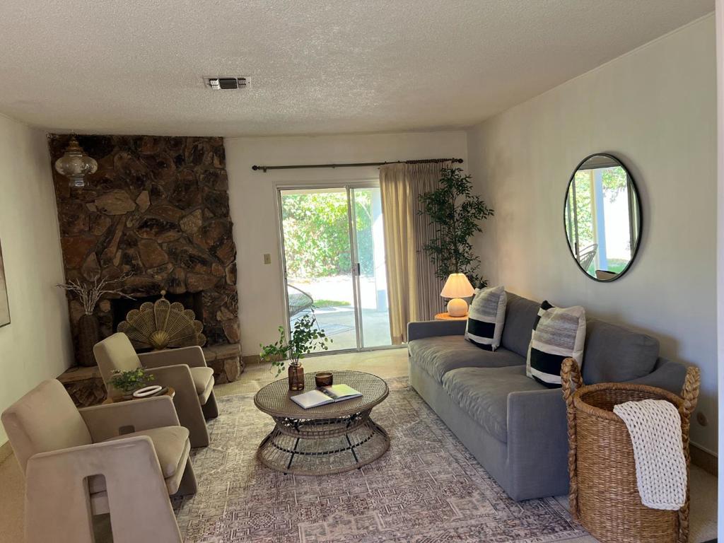 7049 Reichmuth Way Property Photo 3