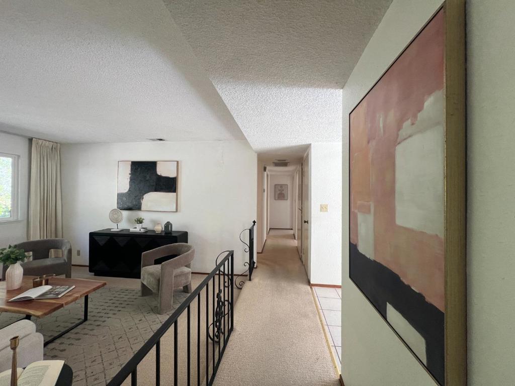 7049 Reichmuth Way Property Photo 6