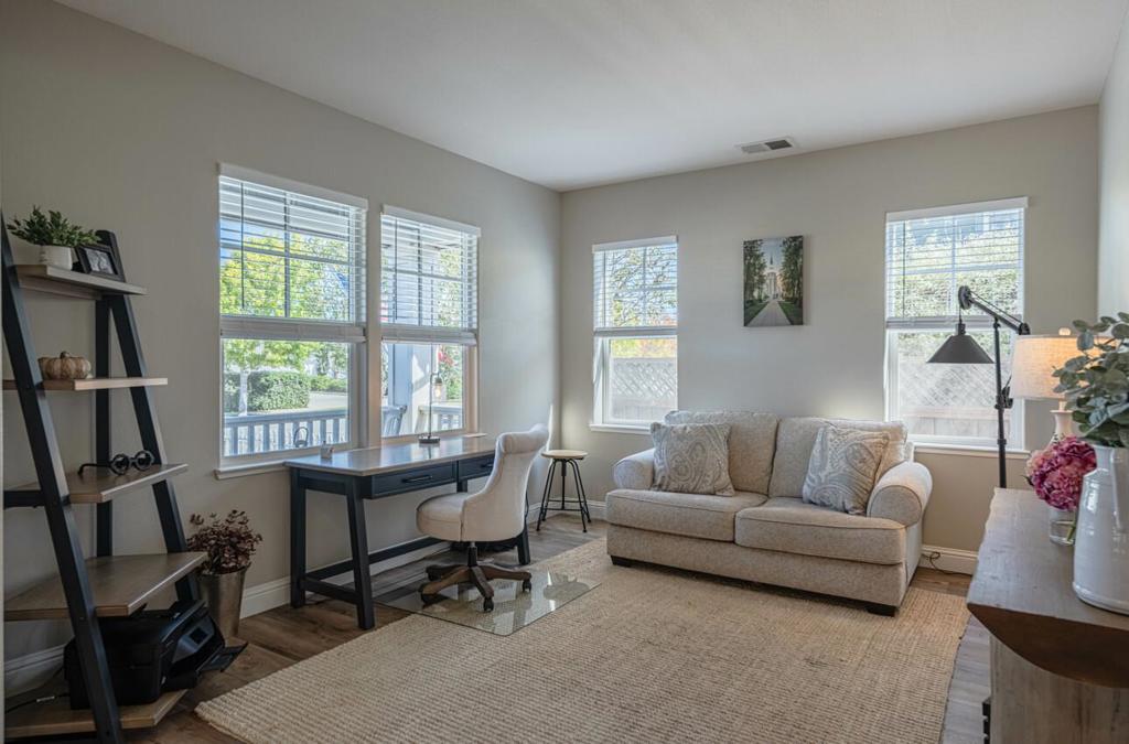 ML82062138 Property Photo 5