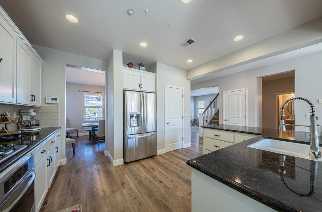 ML82062138 Property Photo 13