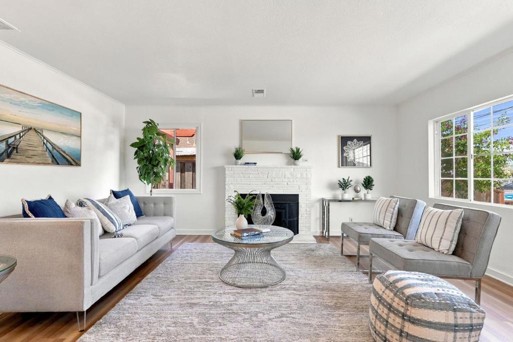 2504 Spring Street Property Photo 12