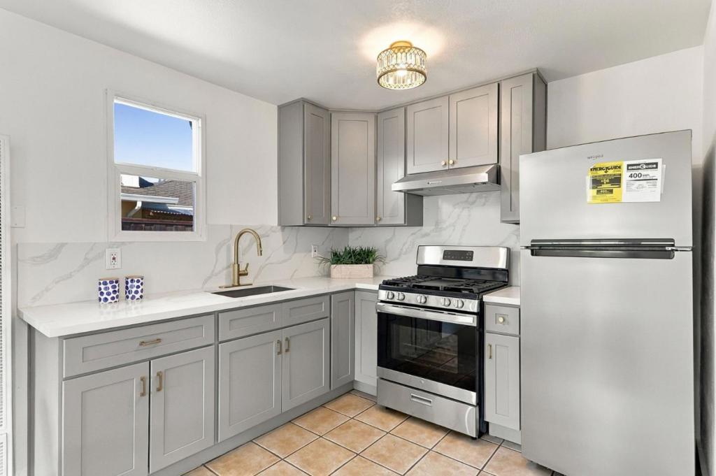 2504 Spring Street Property Photo 47