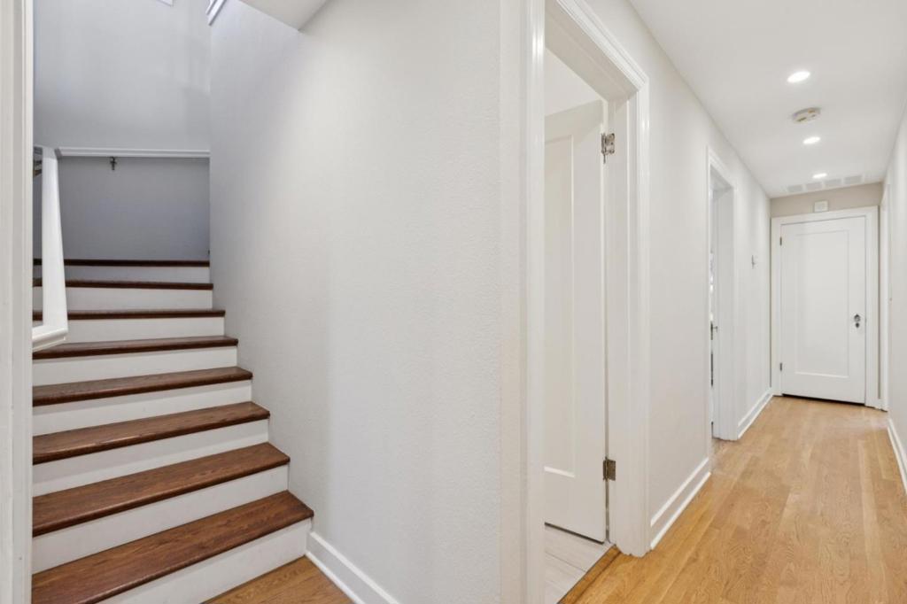 1227 Rhus Street Property Photo 25