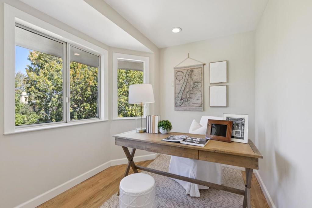1227 Rhus Street Property Photo 34