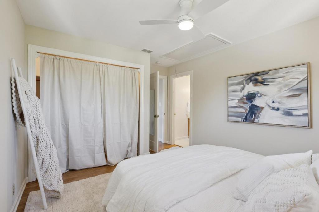 1227 Rhus Street Property Photo 38