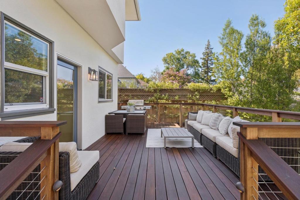 1227 Rhus Street Property Photo 50