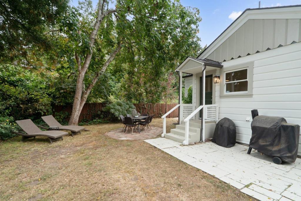 402 Bernal Street Property Photo 38