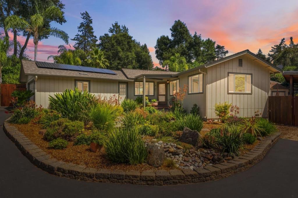 8580 Hihn Road Property Photo 1