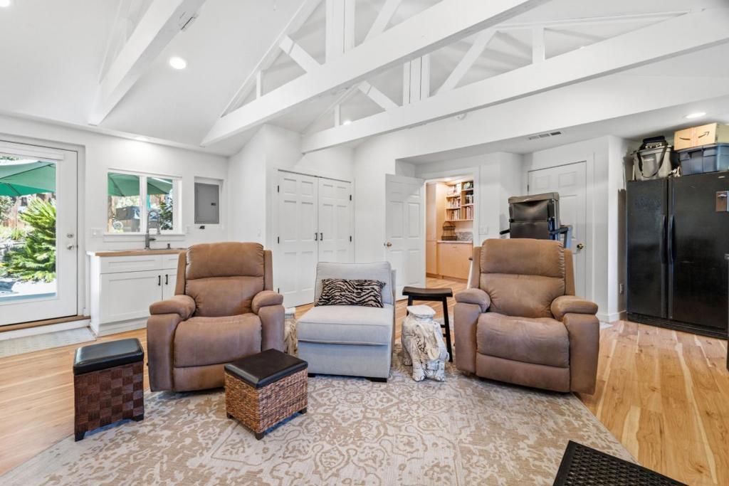 8580 Hihn Road Property Photo 15