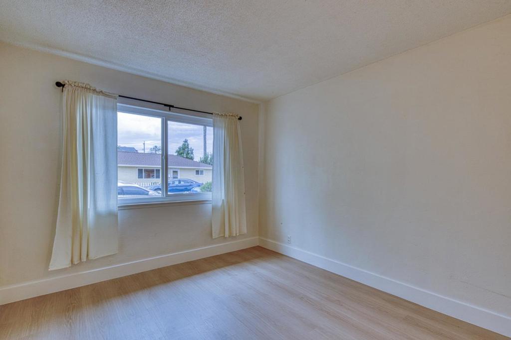 875 Suiter Street Property Photo 21