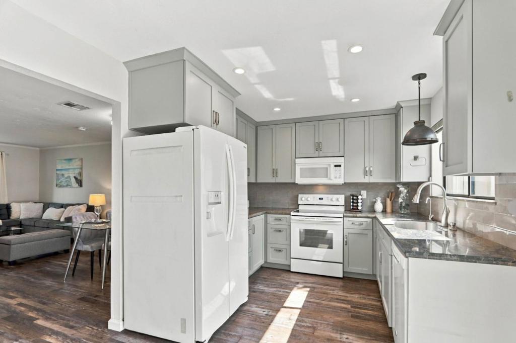 102 Path Property Photo 9