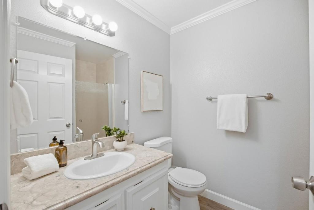 5038 Cribari Vale Property Photo 17