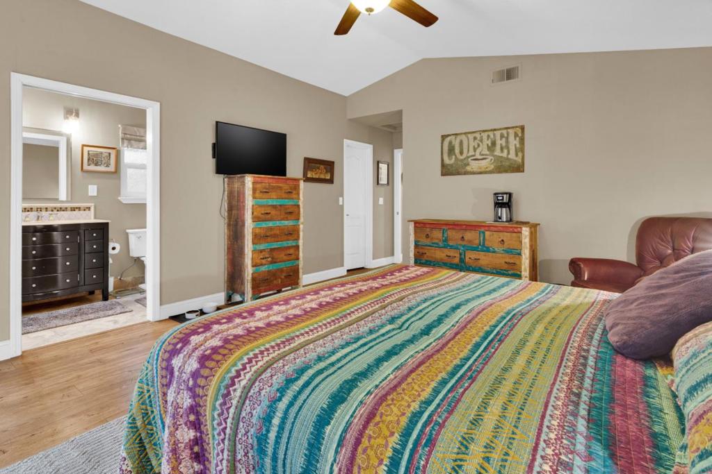 46405 Pine Meadow Place Property Photo 23