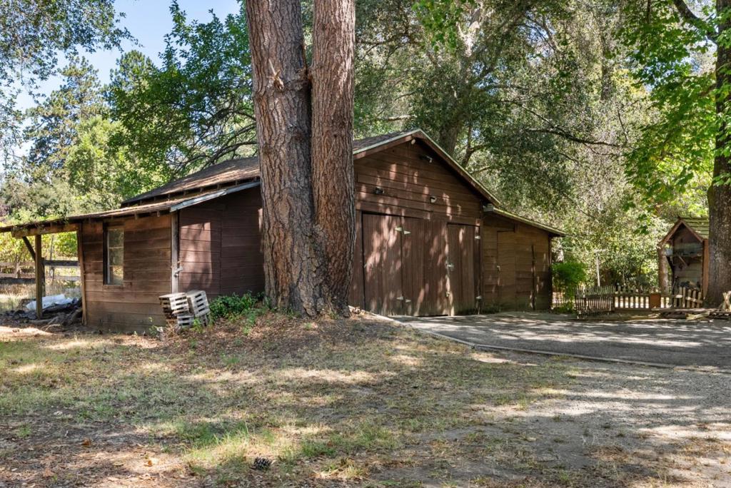 7267 W Zayante Road Property Photo 11