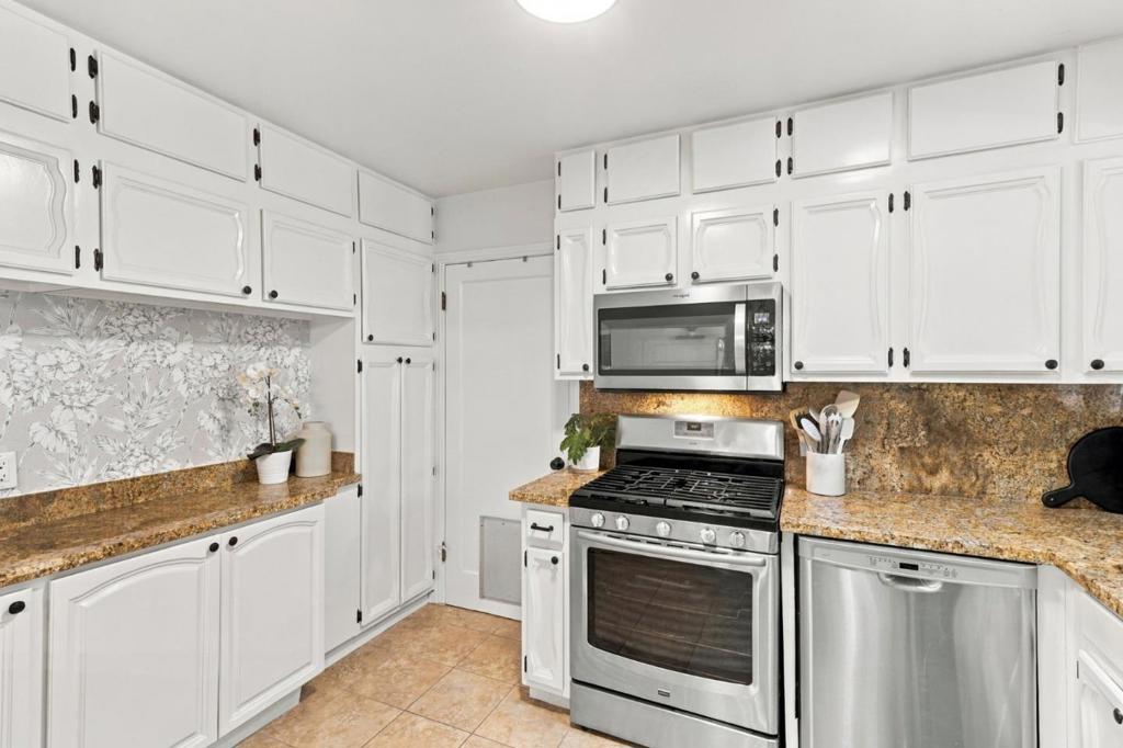 3726 Branson Drive Property Photo 15