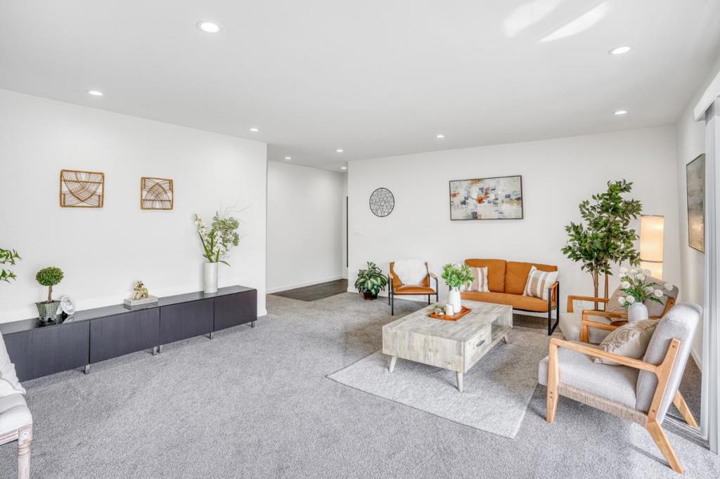 974 Kiely Boulevard G Property Photo 3