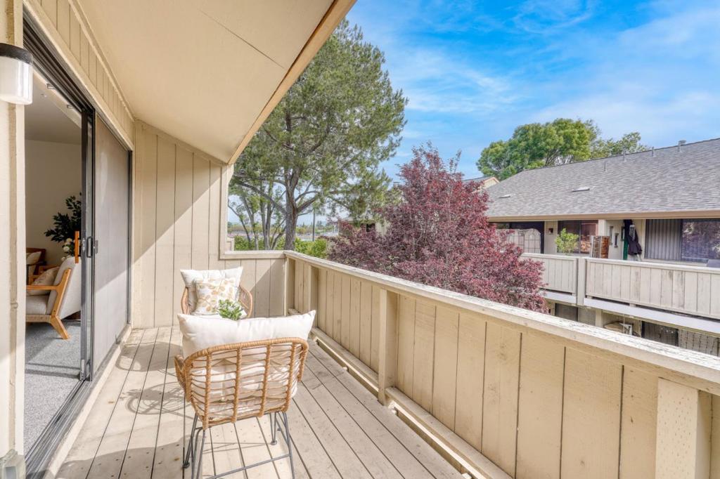 974 Kiely Boulevard G Property Photo 12