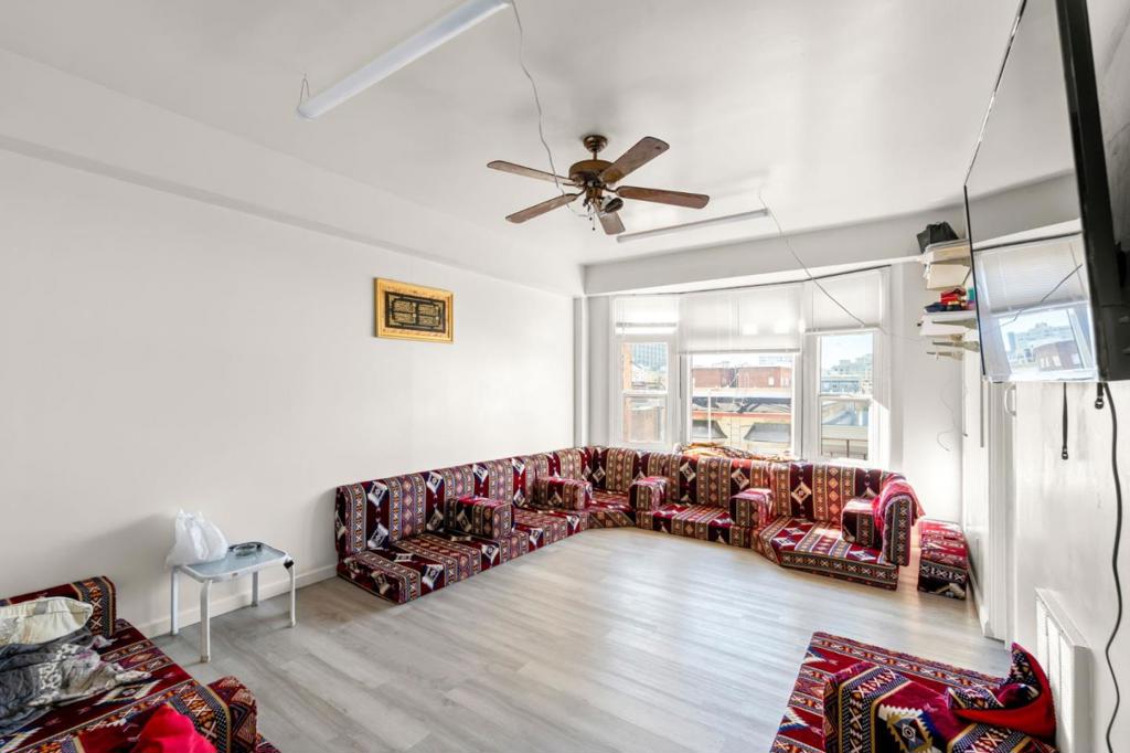 ML82062271 Property Photo 12