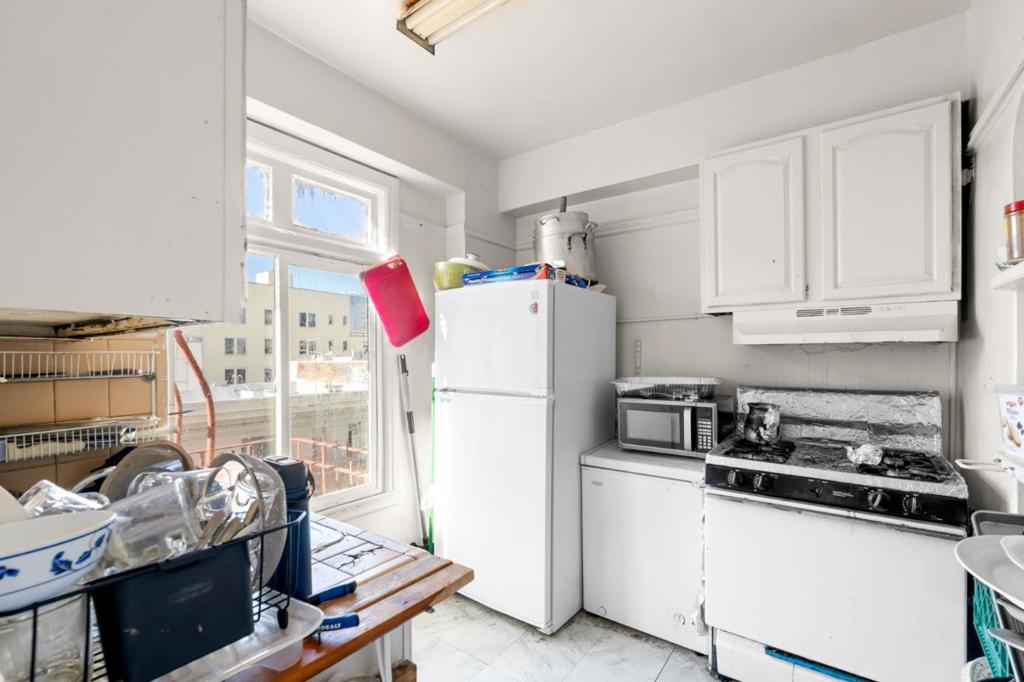 ML82062271 Property Photo 16