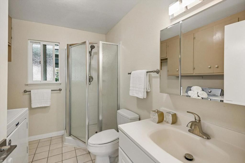 1574 Oriole Avenue Property Photo 13