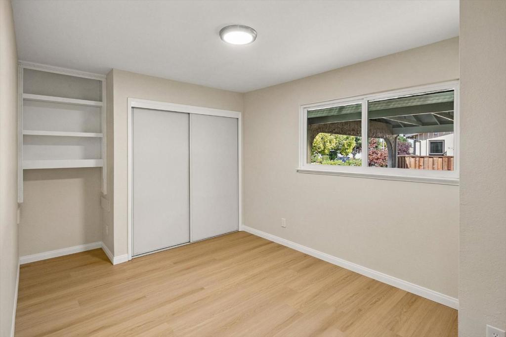 1574 Oriole Avenue Property Photo 16