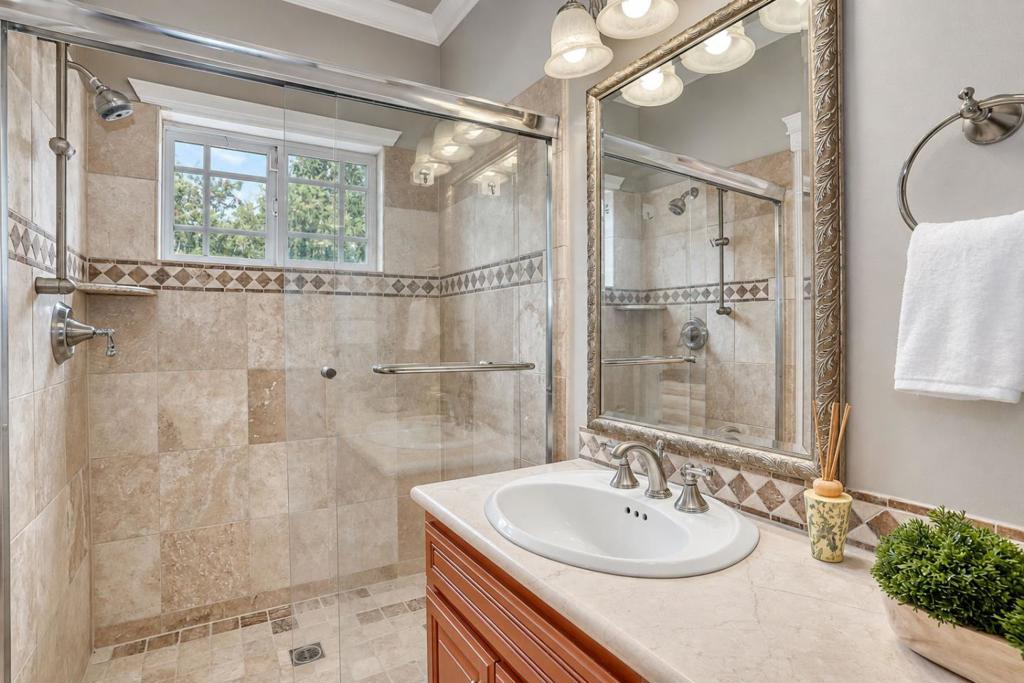 11583 Upland Way Property Photo 28