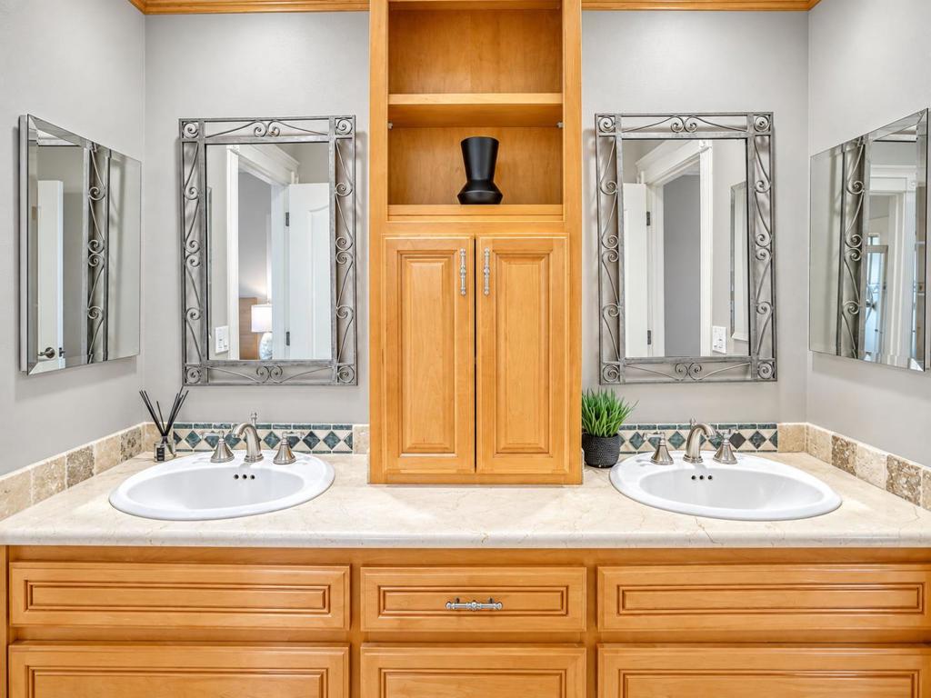 11583 Upland Way Property Photo 77