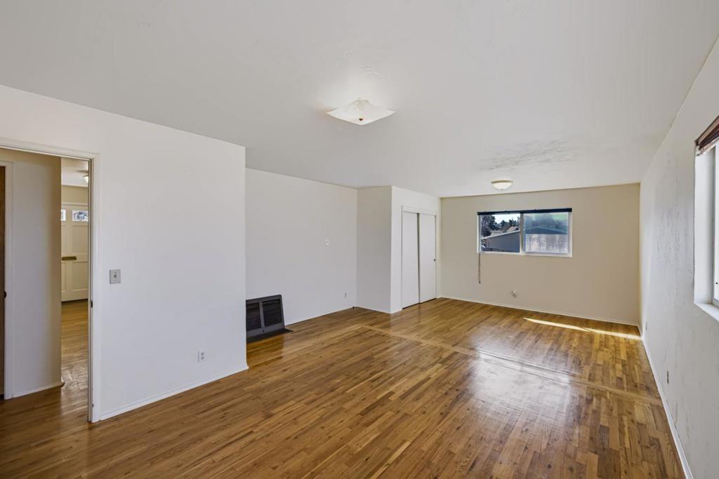 1273 Darwin Street Property Photo 33