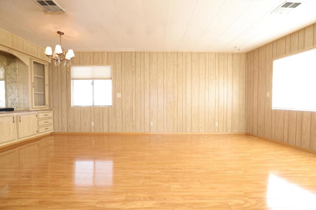1111 Morse Avenue 59 Property Photo 7